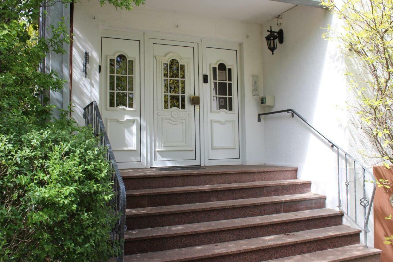Hotelpension Am Thermalbad Bad Nenndorf Exterior foto